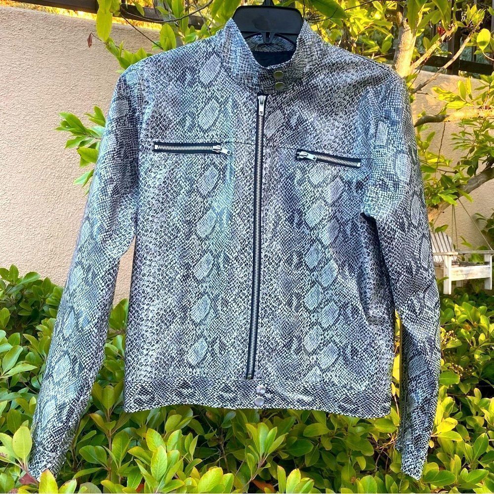 🧥ONE STEP UP BLACK/WHITE ANIMAL PRINT FAUX LEATHER JACKET GL SZ L or W XS ECU